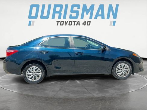 Used 2018 Toyota Corolla LE FWD image 8