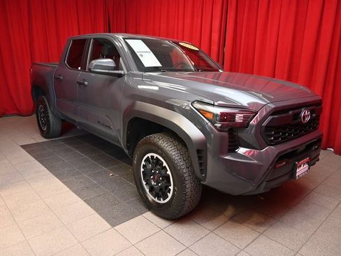 Used 2024 Toyota Tacoma TRD Off-Road image 20