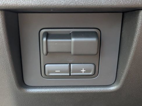 New 2026 GMC Canyon AT4 AWD/4WD image 19