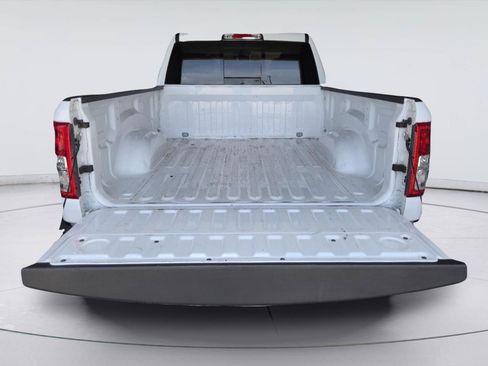 Used 2019 RAM 1500 Tradesman AWD/4WD image 25