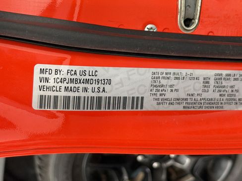 Used 2021 Jeep Cherokee Trailhawk w/ Trailer Tow Group AWD/4WD image 24