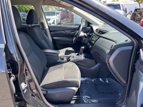 Used 2019 Nissan Rogue SV AWD/4WD image 13