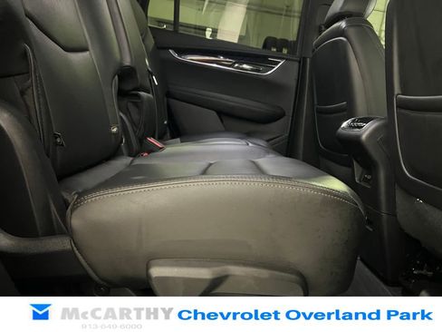 Used 2020 Cadillac XT6 Premium Luxury FWD image 35