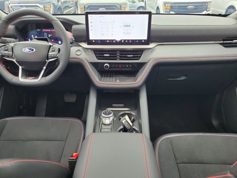 Certified 2025 Ford Explorer ST AWD/4WD image 11