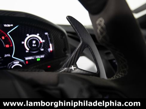 Used 2024 Lamborghini Revuelto Base image 20