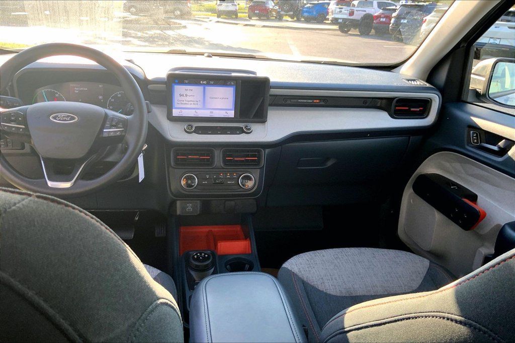 Used 2024 Ford Maverick XLT FWD image 10