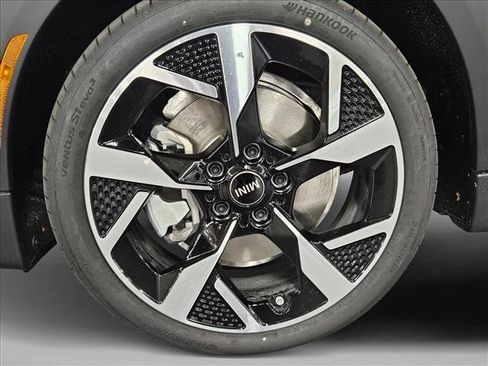 New 2026 MINI Cooper 2-Door Hardtop image 16