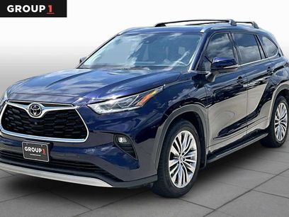 Used 2021 Toyota Highlander Platinum