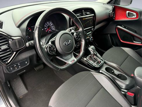 Used 2020 Kia Soul GT-Line Turbo FWD image 15