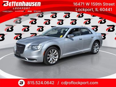 Certified 2019 Chrysler 300 Touring w/ Chrome Appearance Package