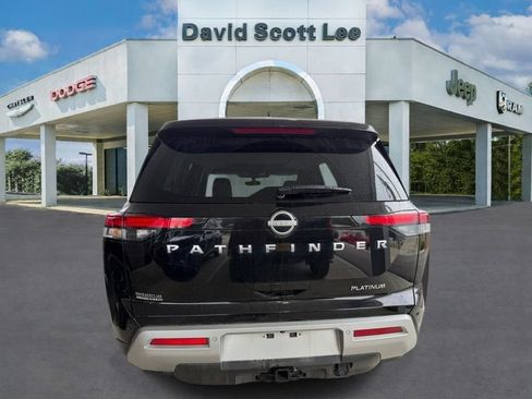 Used 2025 Nissan Pathfinder Platinum w/ Cargo Package FWD image 5