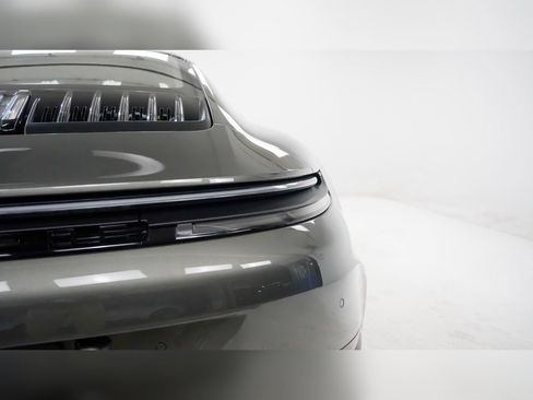 New 2026 Porsche 911 Carrera T image 12