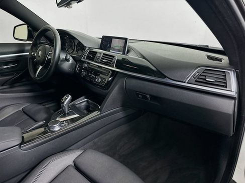 Used 2019 BMW 430i Coupe w/ M Sport Package RWD image 30