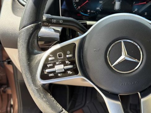 Used 2021 Mercedes-Benz GLA 250 image 23