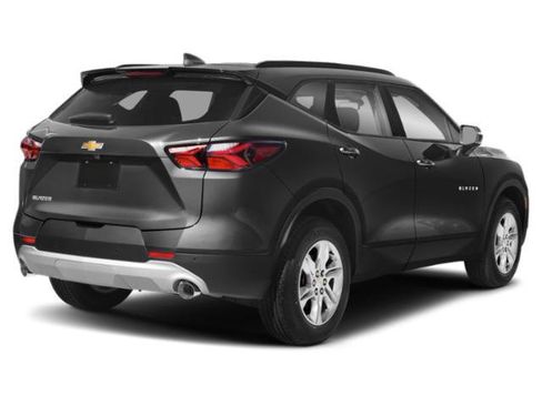 Used 2021 Chevrolet Blazer Premier w/ Driver Confidence II Package AWD/4WD image 2