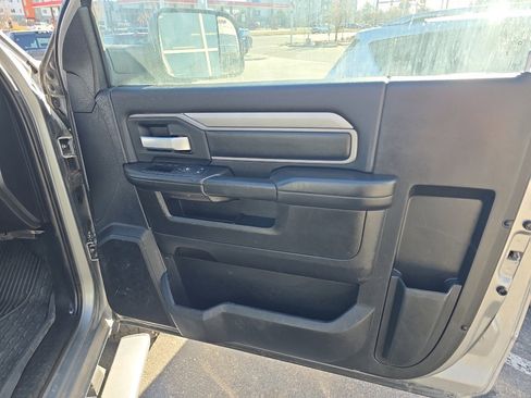 Used 2019 RAM 2500 Tradesman image 30