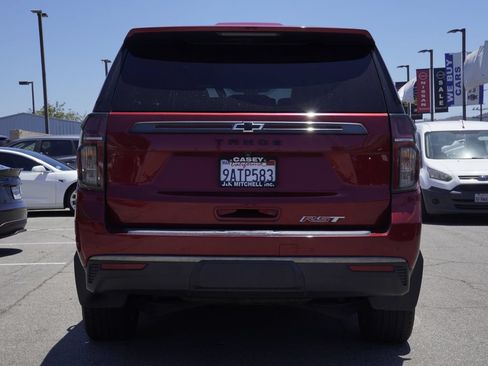 Used 2022 Chevrolet Tahoe RST w/ Luxury Package AWD/4WD image 5