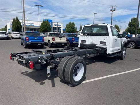 New 2025 Ford F550 XL image 11