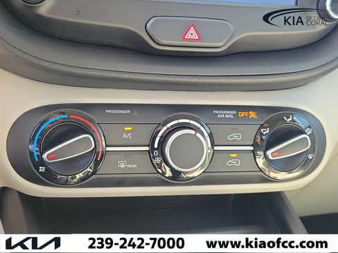 Used 2024 Kia Soul LX FWD image 26