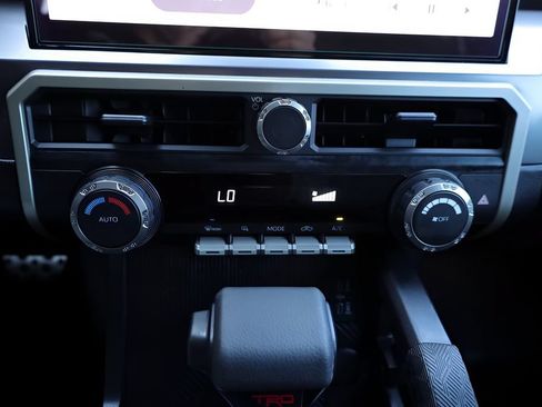 Certified 2026 Toyota Tacoma TRD Sport RWD image 37