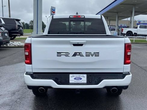Used 2025 RAM 1500 Laramie w/ Sport Appearance Package AWD/4WD image 6