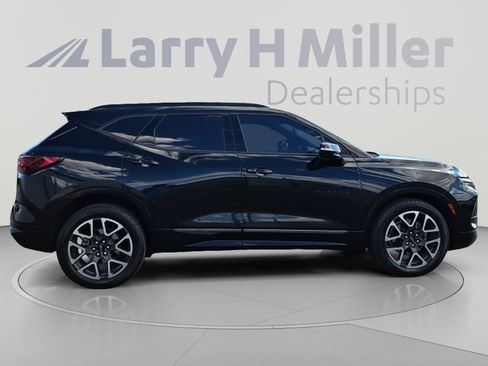 Used 2023 Chevrolet Blazer RS w/ Driver Confidence II Package AWD/4WD image 6