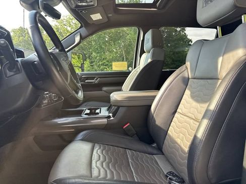 Certified 2025 Chevrolet Silverado 2500 ZR2 w/ ZR2 Bison Edition AWD/4WD image 38