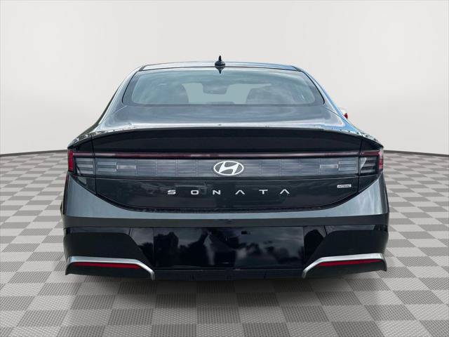 Certified 2026 Hyundai Sonata SEL AWD/4WD image 5