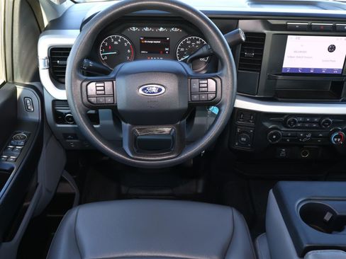 Used 2024 Ford F250 XL w/ 360-Degree Camera Package image 9