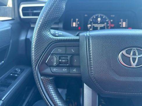 Certified 2024 Toyota Tacoma SR AWD/4WD image 18