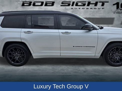 Used 2024 Jeep Grand Cherokee L Summit image 7