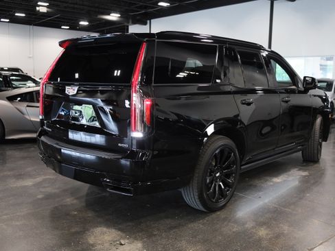 Used 2022 Cadillac Escalade Sport w/ Touring Package AWD/4WD image 6