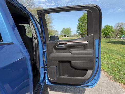 Used 2025 Chevrolet Silverado 1500 RST image 24