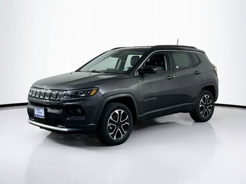 Used 2022 Jeep Compass Limited AWD/4WD image 1