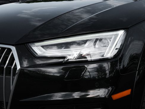 Used 2018 Audi A4 2.0T allroad Premium Plus image 6