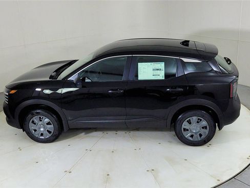 New 2026 Nissan Kicks S FWD image 19