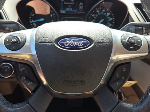 Used 2014 Ford Escape SE w/ Equipment Group 201A image 34