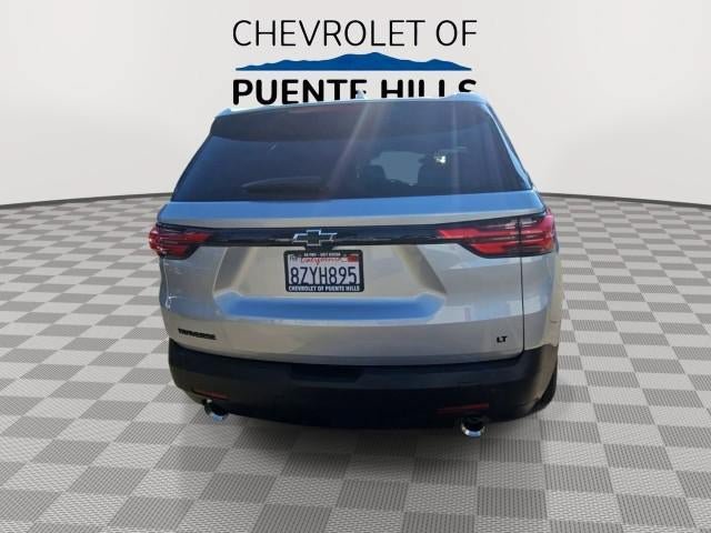 Used 2022 Chevrolet Traverse LT FWD image 7