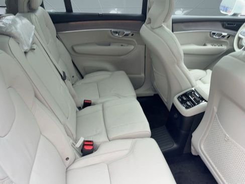 New 2026 Volvo XC90 T8 Ultra w/ Protection Package Premier AWD/4WD image 29