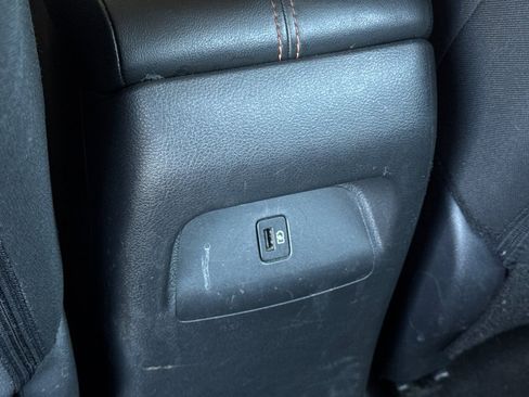 Used 2023 Nissan Sentra SR w/ Midnight Edition Package FWD image 40