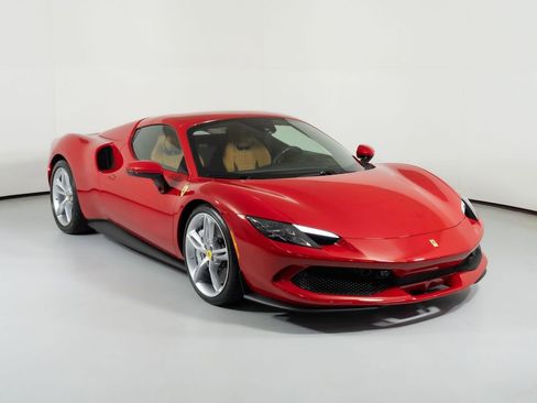 Used 2025 Ferrari 296 GTS RWD image 7