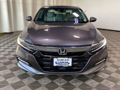 Used 2018 Honda Accord Touring image 8