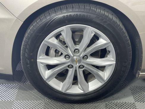 Used 2024 Chevrolet Malibu LT image 9