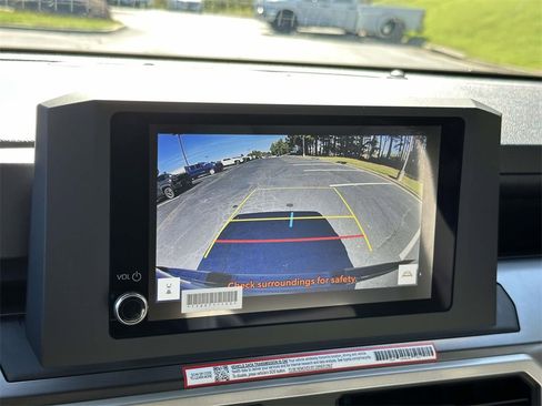 New 2025 Toyota Tacoma SR5 image 4