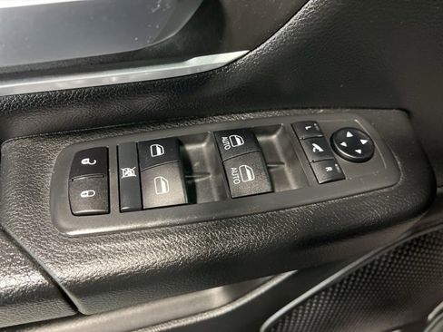 Used 2021 RAM 1500 Big Horn image 15