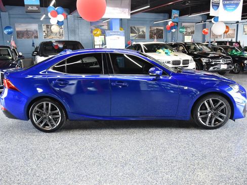 Used 2019 Lexus IS 300 F Sport w/ F Sport Package AWD/4WD image 2