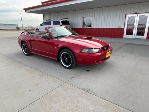 Used 2002 Ford Mustang GT image 3