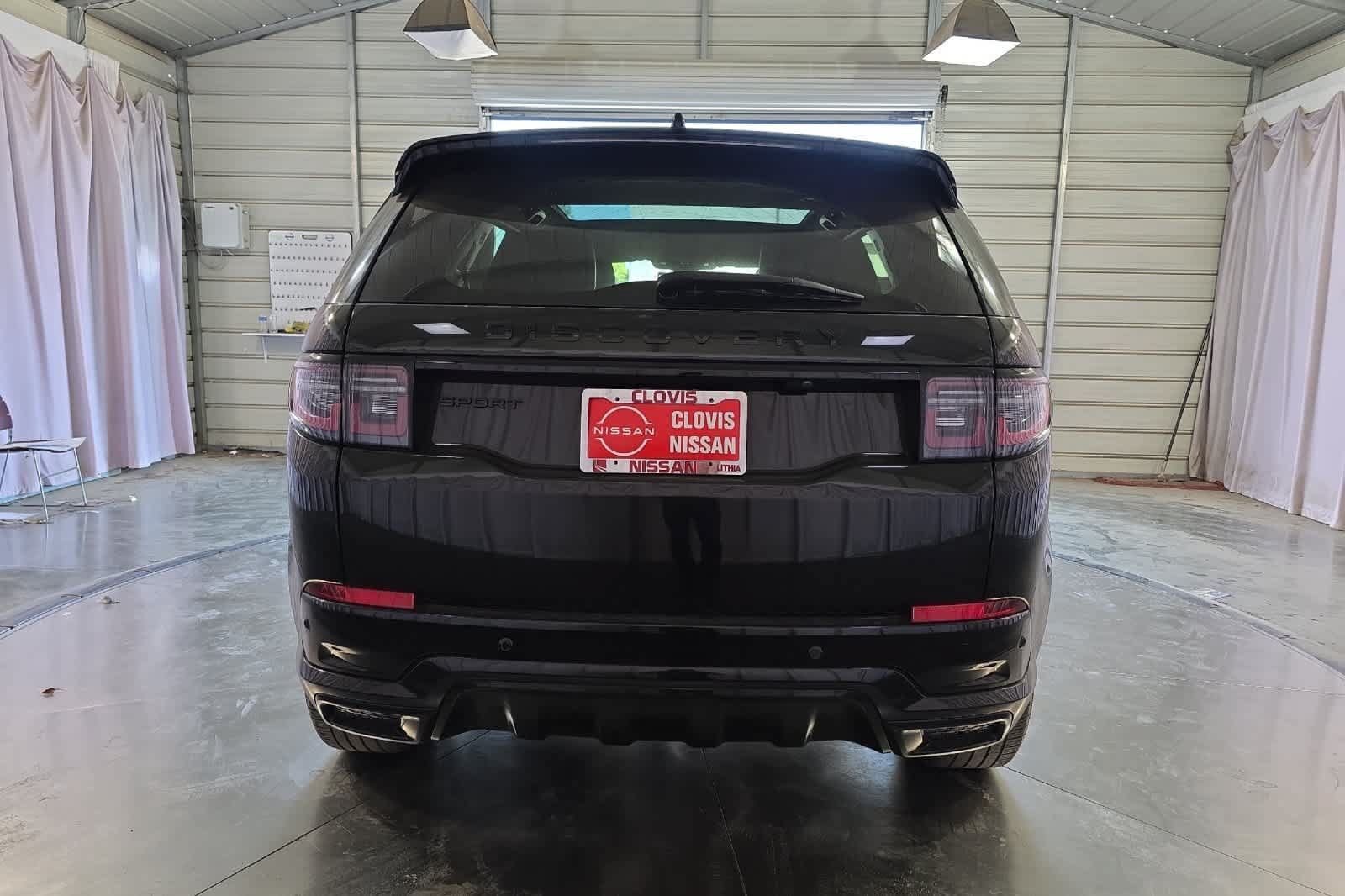 Used 2024 Land Rover Discovery Sport Dynamic SE AWD/4WD image 8