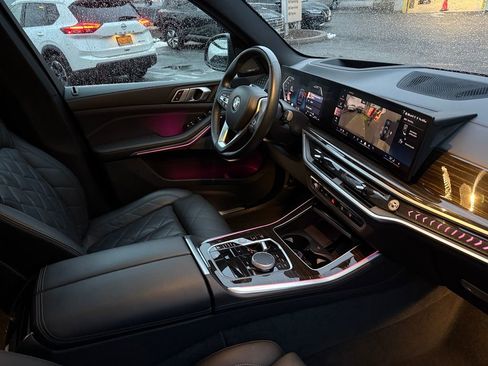 Used 2024 BMW X5 xDrive40i image 25