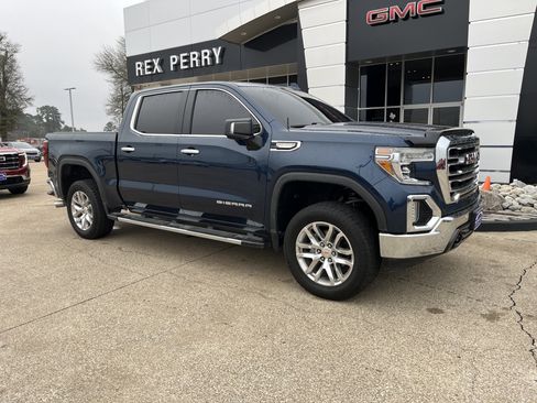 Used 2020 GMC Sierra 1500 SLT image 2